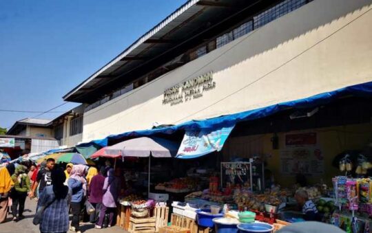 Pasar Kanoman Cirebon, Menikmati Berwisata Sekaligus Berbelanja Oleh-Oleh