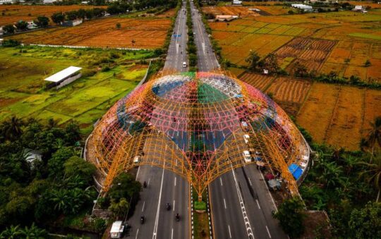 Tembolak Pelangi, Ikon Kota Mataram dengan Design Bangunan yang Unik