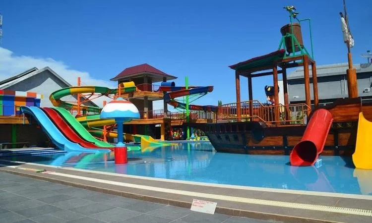 Alamat Arau Mini Waterpark Padang