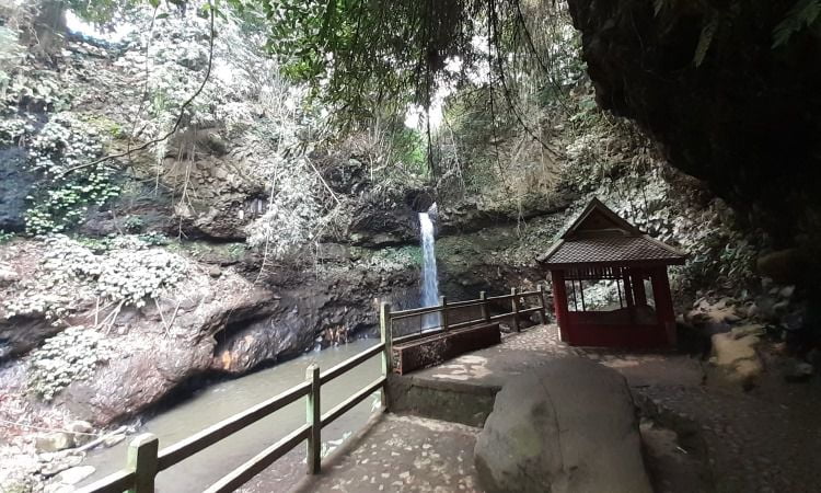 Harga Tiket Masuk Curug Dago