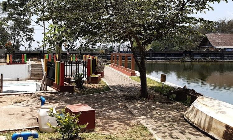 Tiket Telaga Bleder Magelang