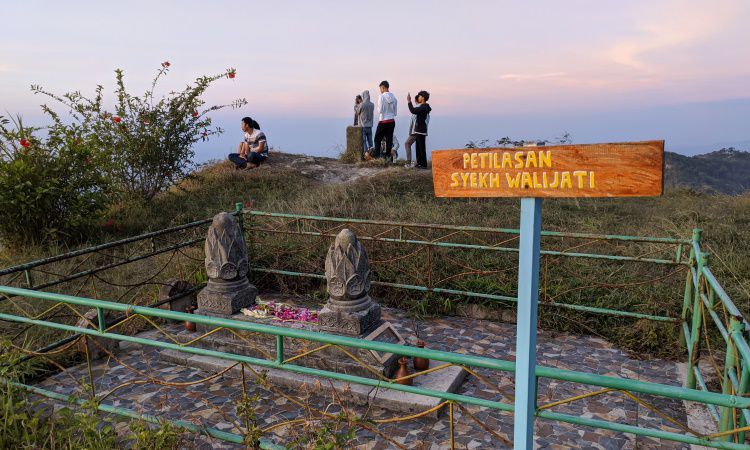 Aktivitas Menarik Embung Batara