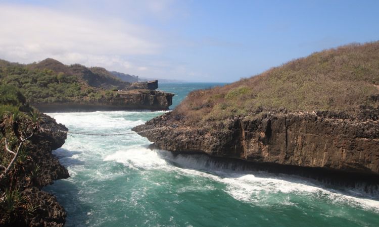 Biaya Wisata ke Pulau Kalong