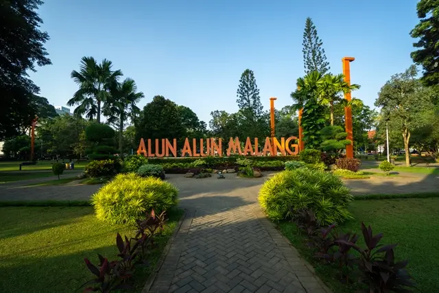 Objek Wisata Alun-Alun Kota Malang