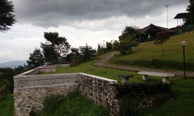 Alamat Puncak Mustika Manik Bogor