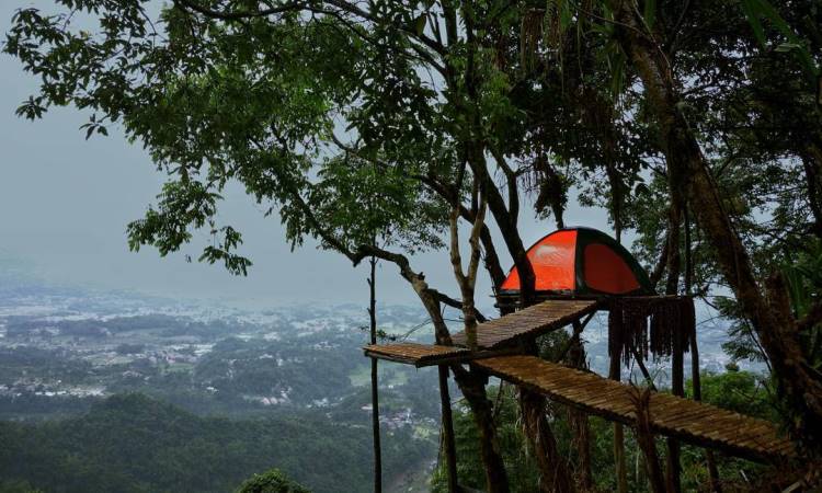 Objek wisata puncak Mustika Manik Bogor