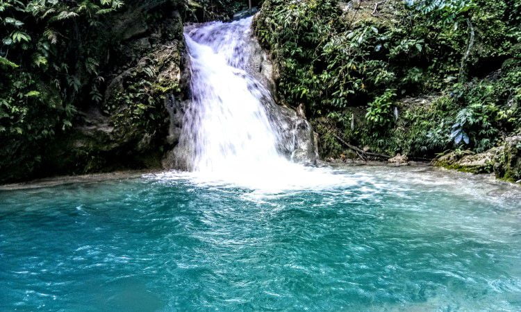 Air Terjun Tesbatan