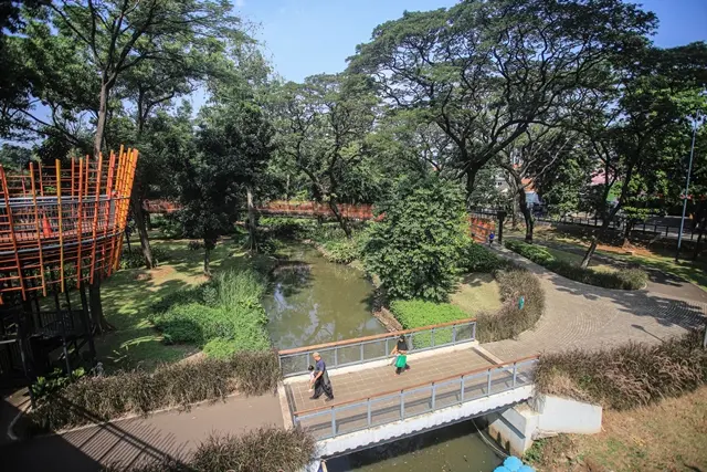 Shutterstock Fasilitas Tebet Eco Park
