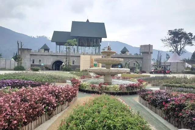Objek Wisata Taman Peri Bandung