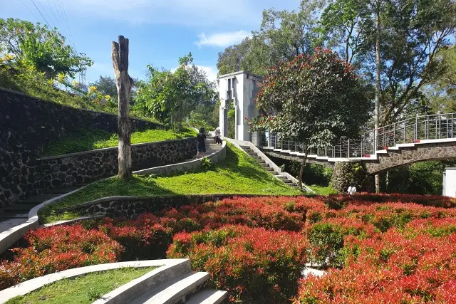 Wisata Dekat Gardu Pandang
